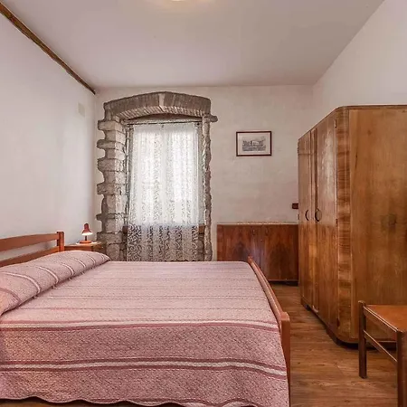 In Porec/istrien 10261 Apartament